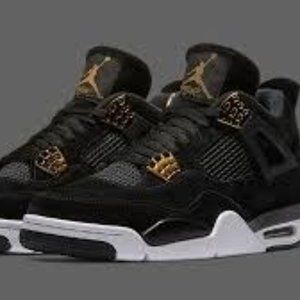 AIR jordan 4 royalty